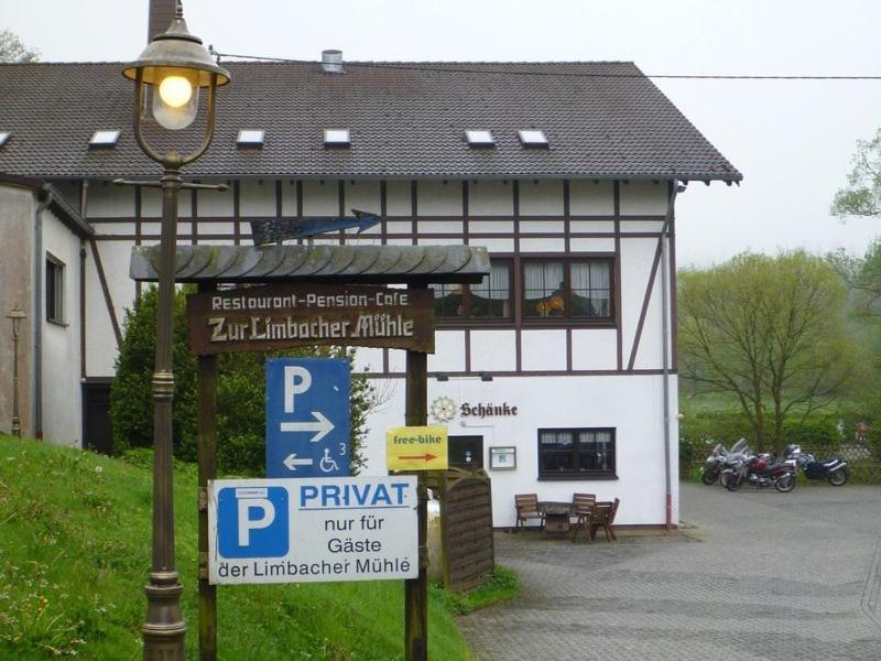 Zur Limbacher Muhle Guest House Limbach  Exterior photo